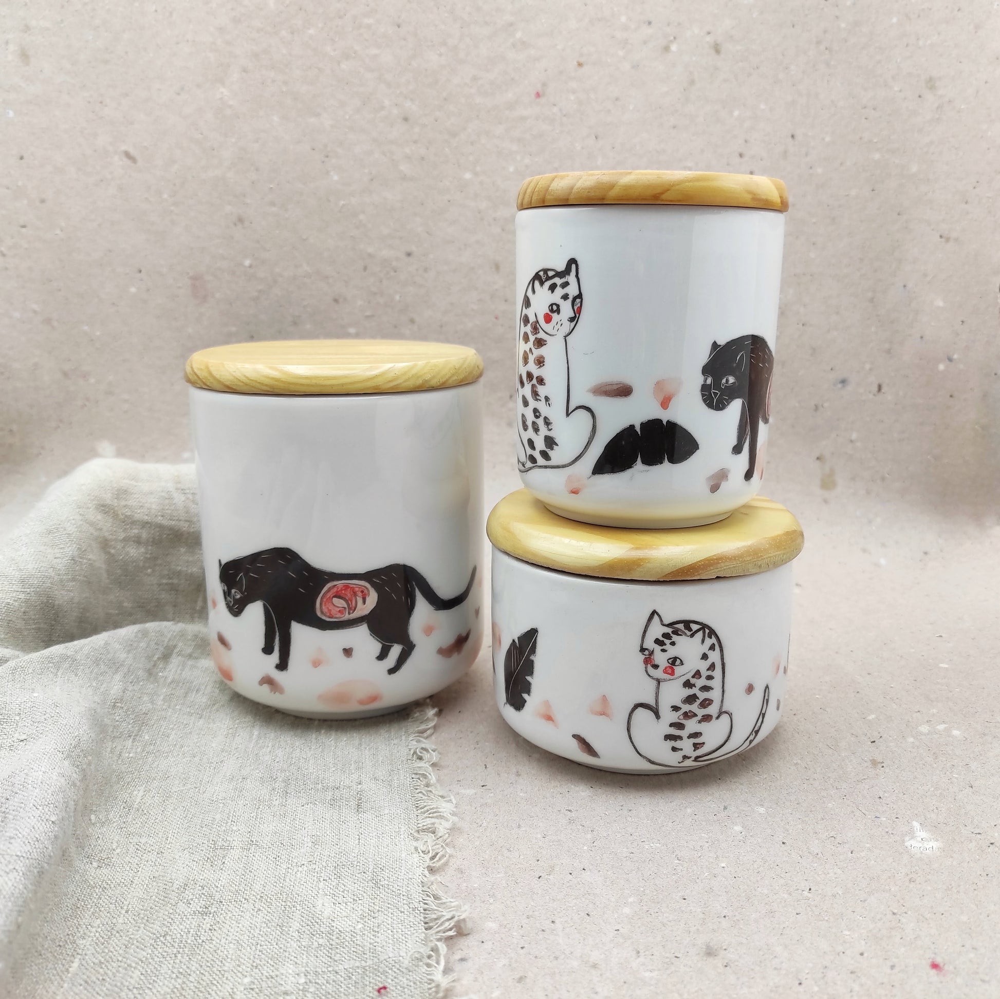 Conjunto tarros cocina cerámica artesanal diseño de panteras y leopardos