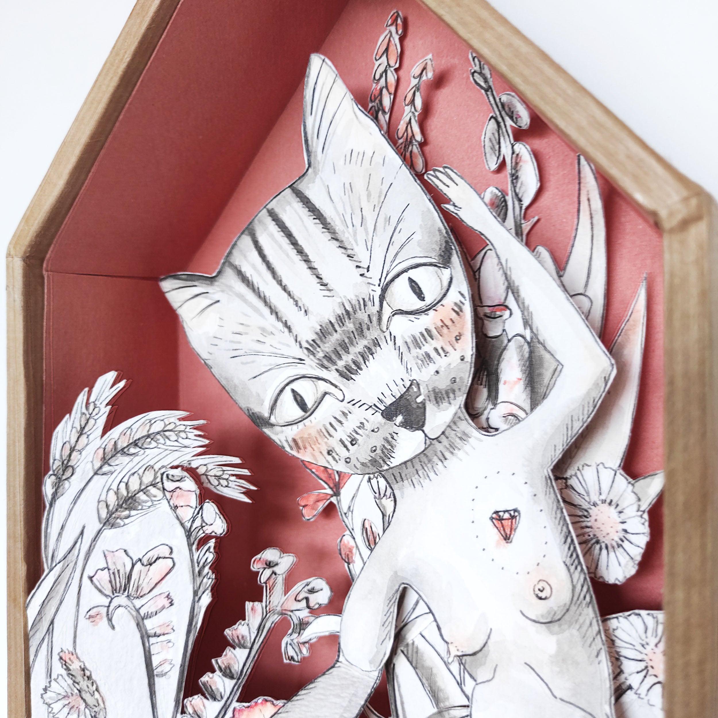 Detalle de ilustración tinta china en caja pop-up artística Mujer gato BIHU