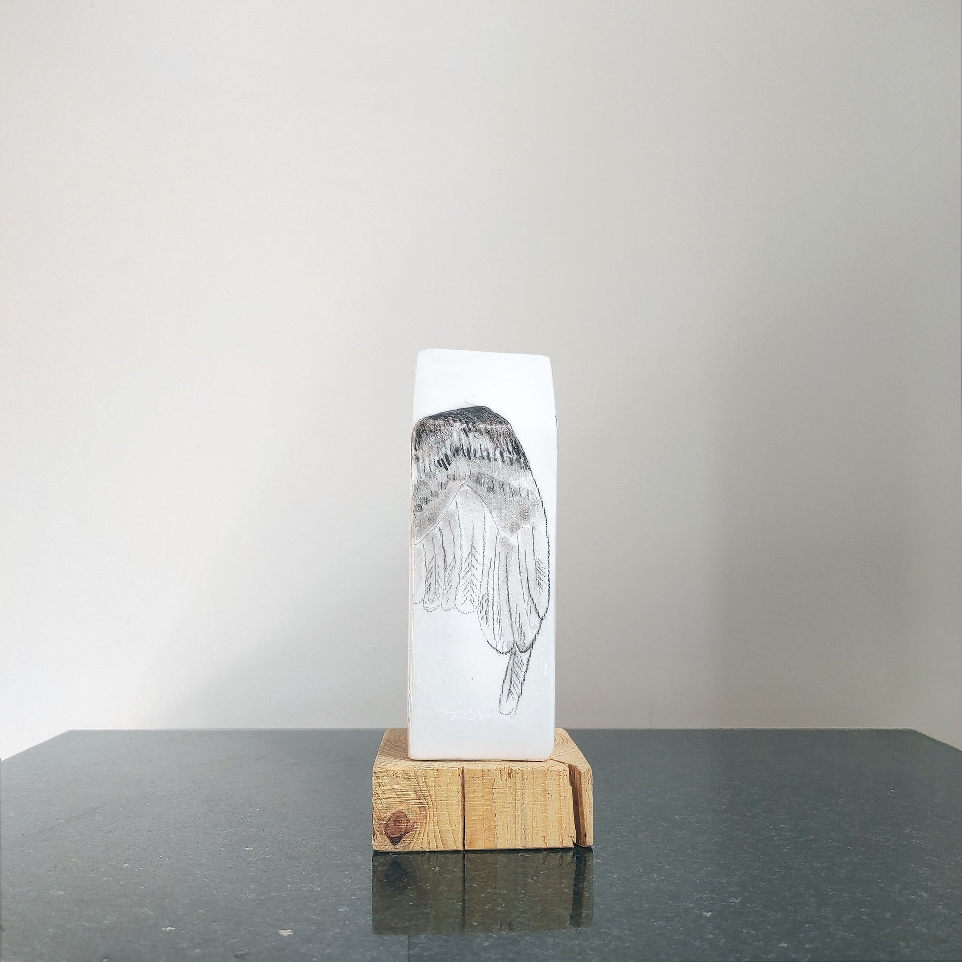  Escultura cerámica Zorro y mirlo vista latera ala